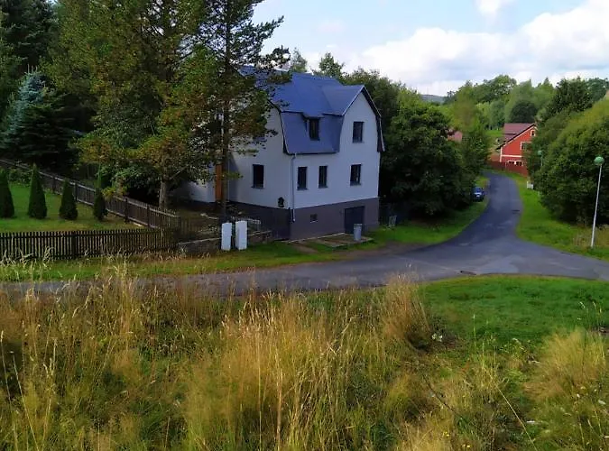 Semesterbostad - Krusne Hory