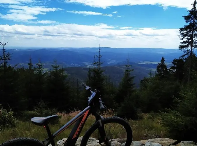 - Krusne Hory * Kovářská