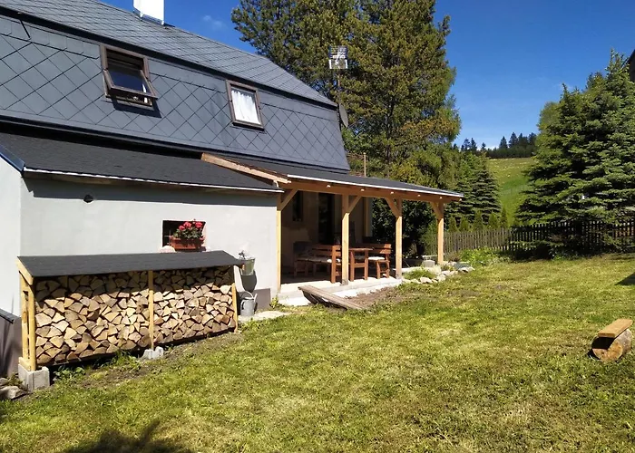 - Krusne Hory Semesterbostad *